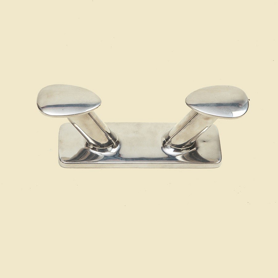 Art. 185.13 Stainless steel racked bollards